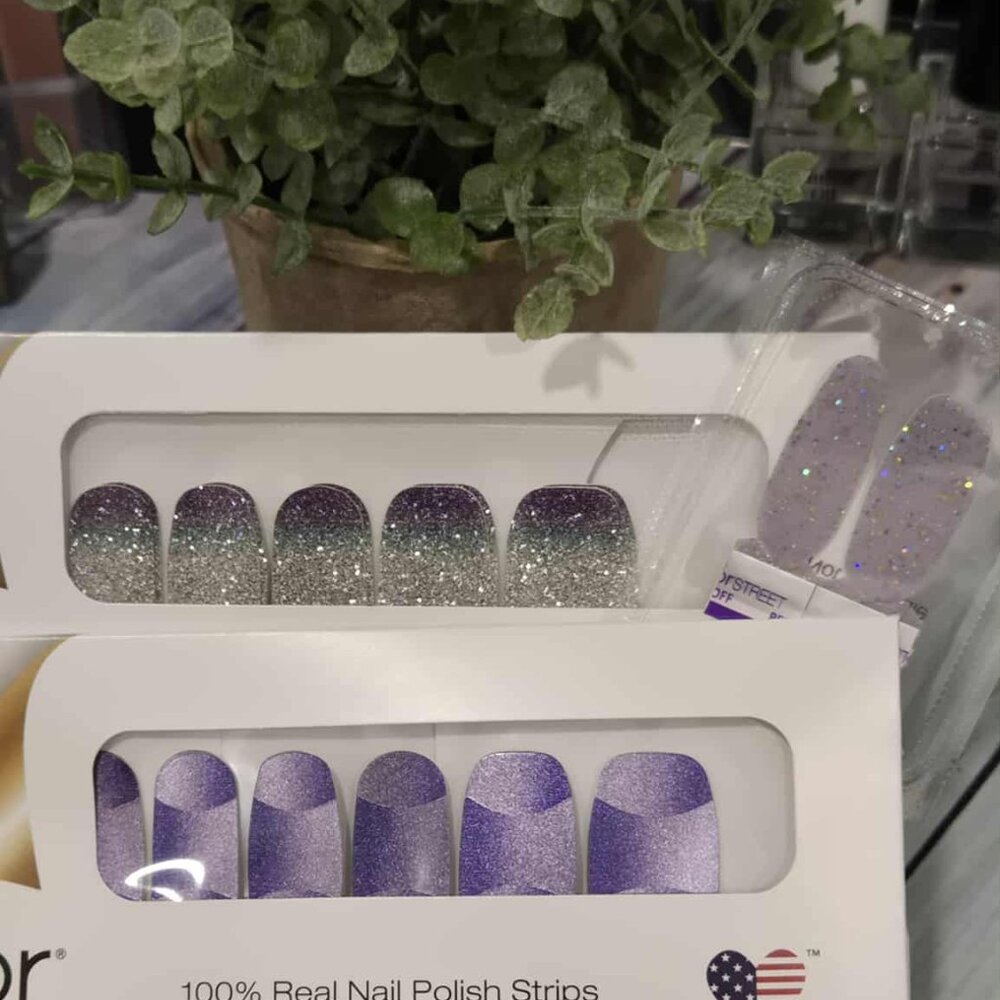 Color Street Purple Press on Nail Design